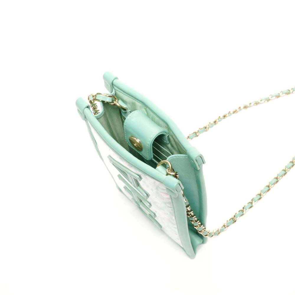 CHANEL Green Shoulder Bag - Picture 12 of 15